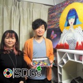 SminkArt: Dự án biến mỹ phẩm bỏ đi thành màu vẽ